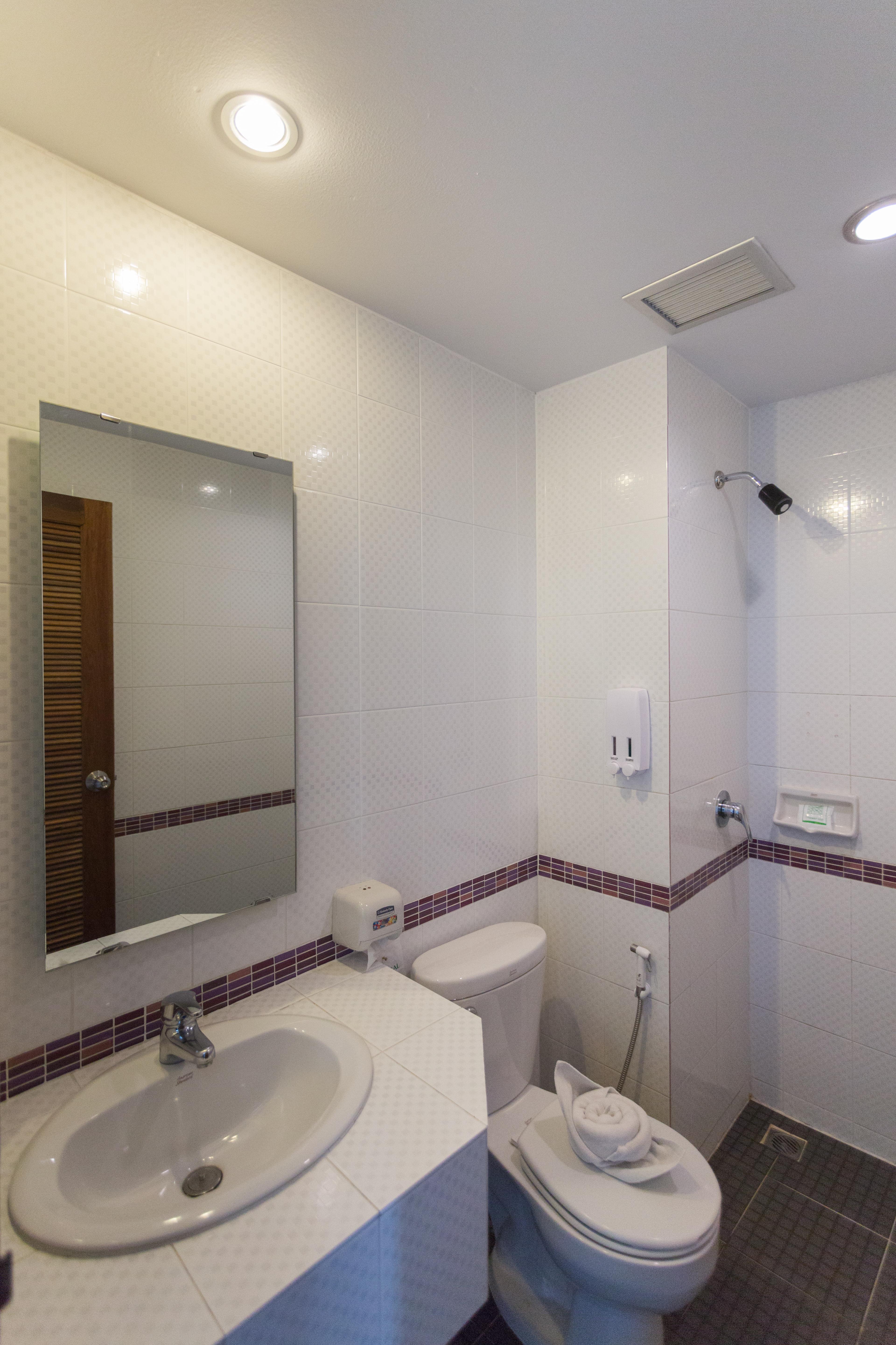 Riverside Hotel Krabi town Екстериор снимка