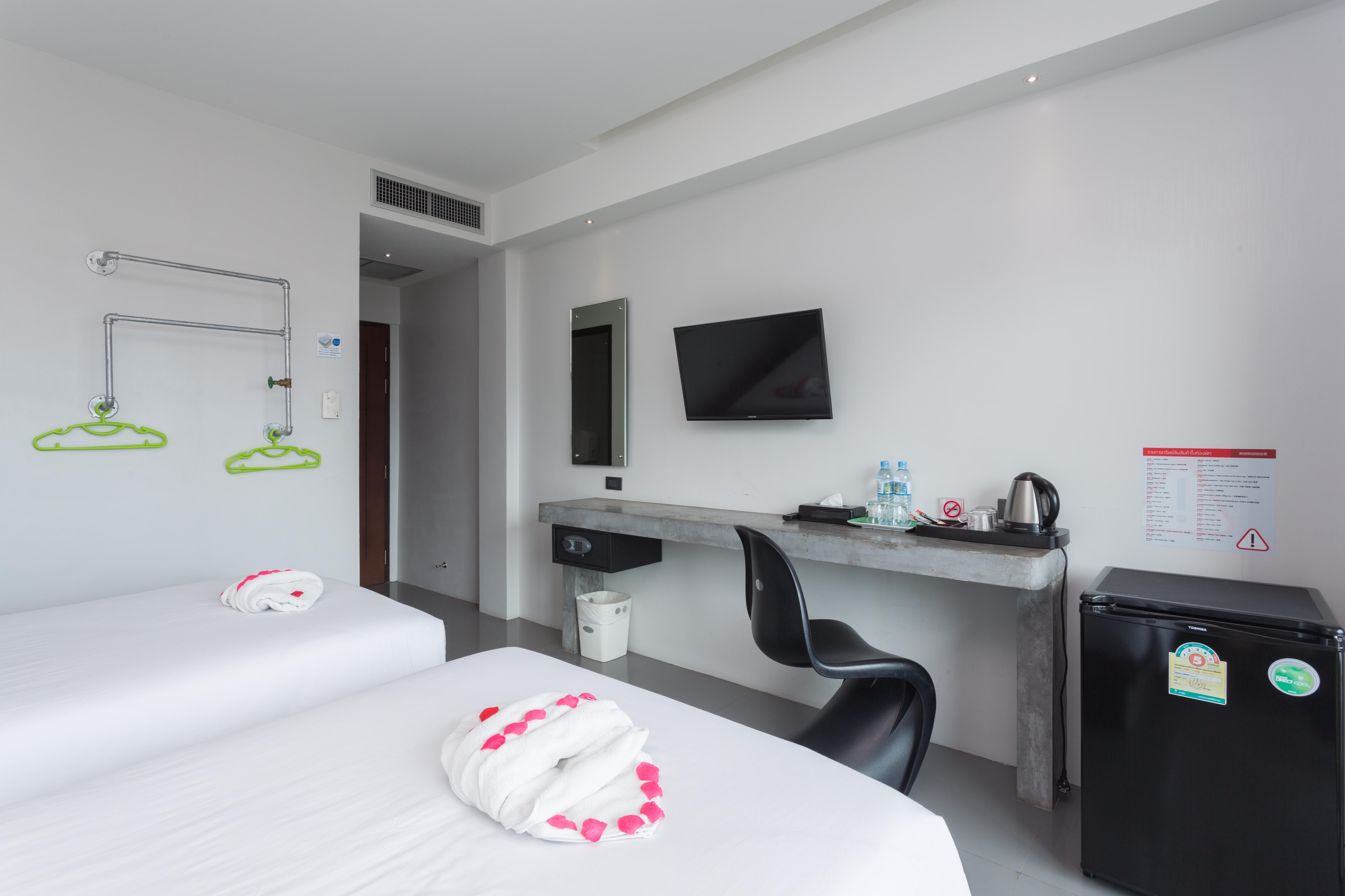 Riverside Hotel Krabi town Екстериор снимка