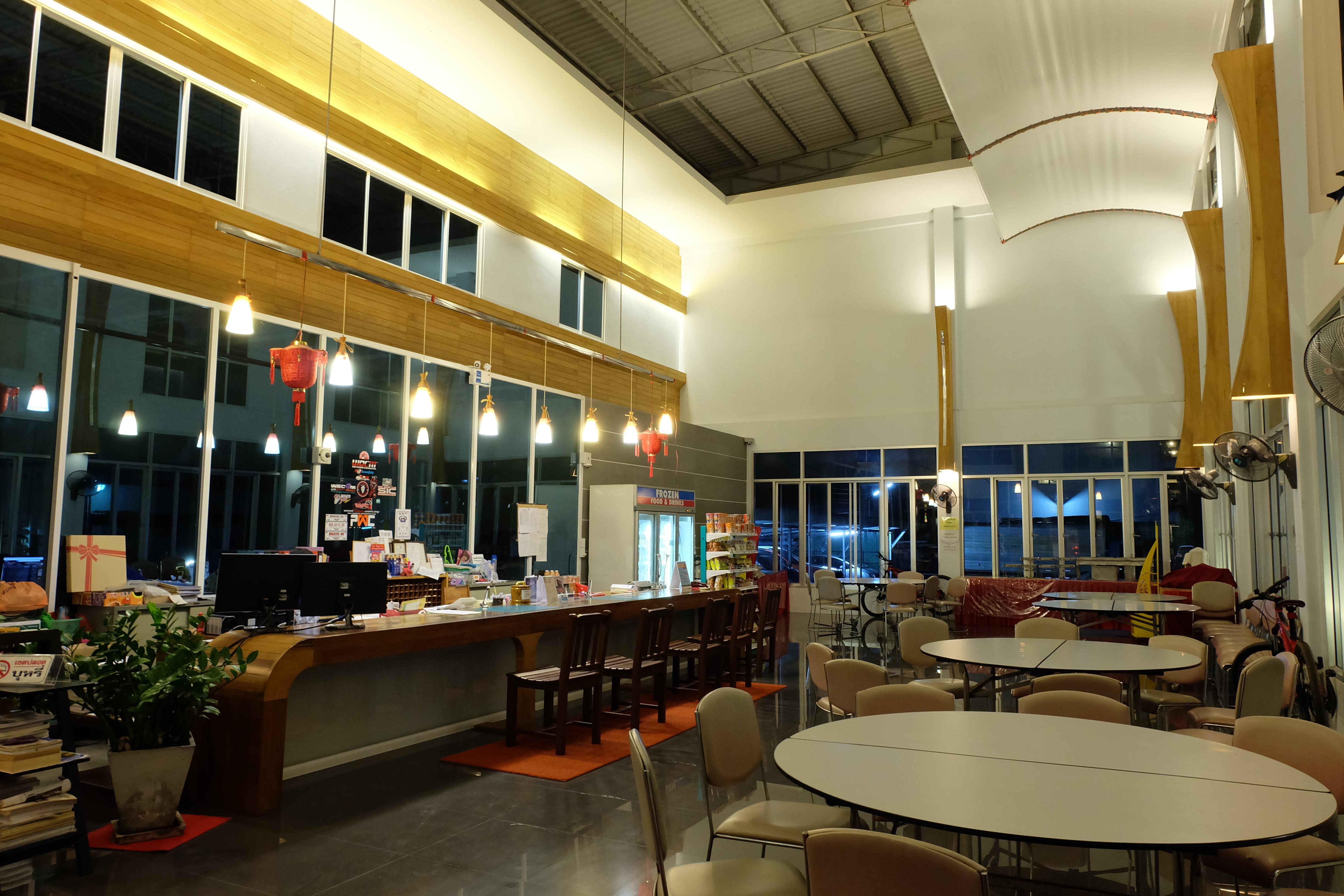 Riverside Hotel Krabi town Екстериор снимка